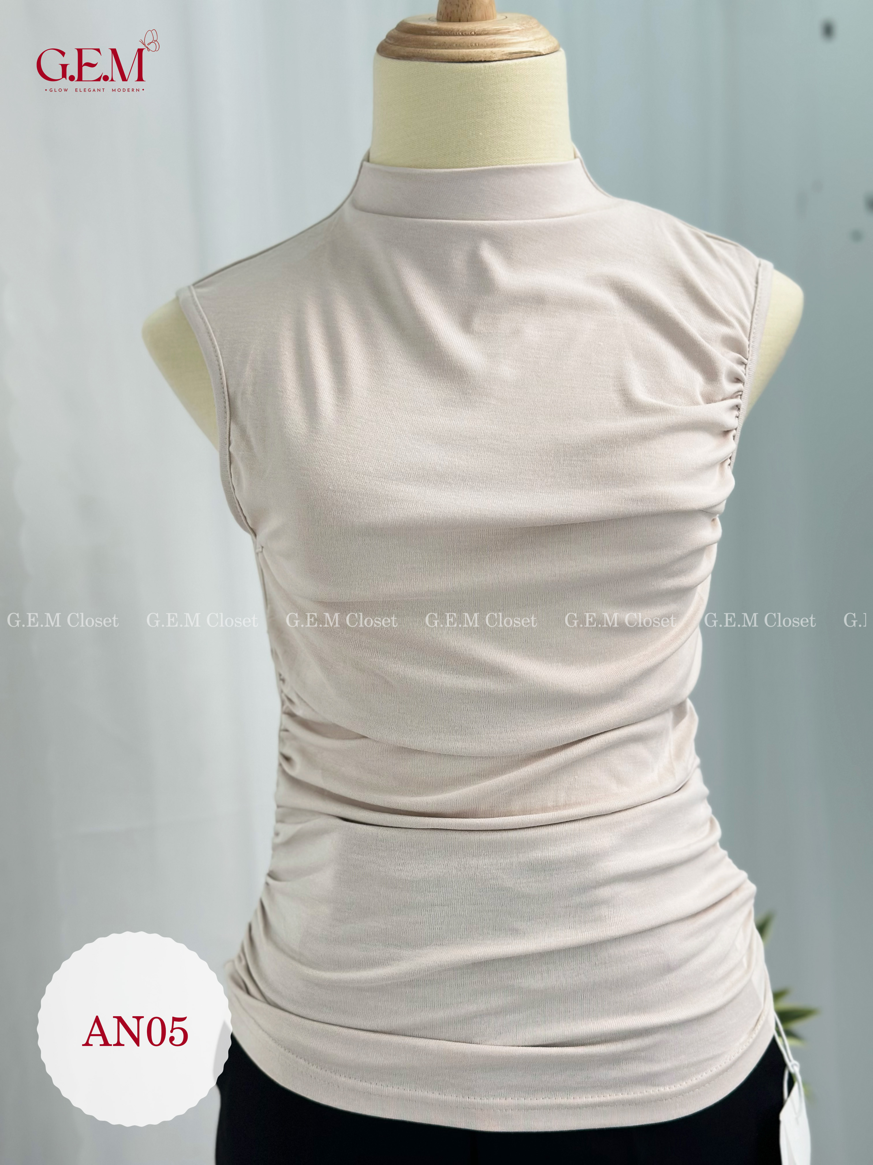 Quần jean ống loe cạp cao