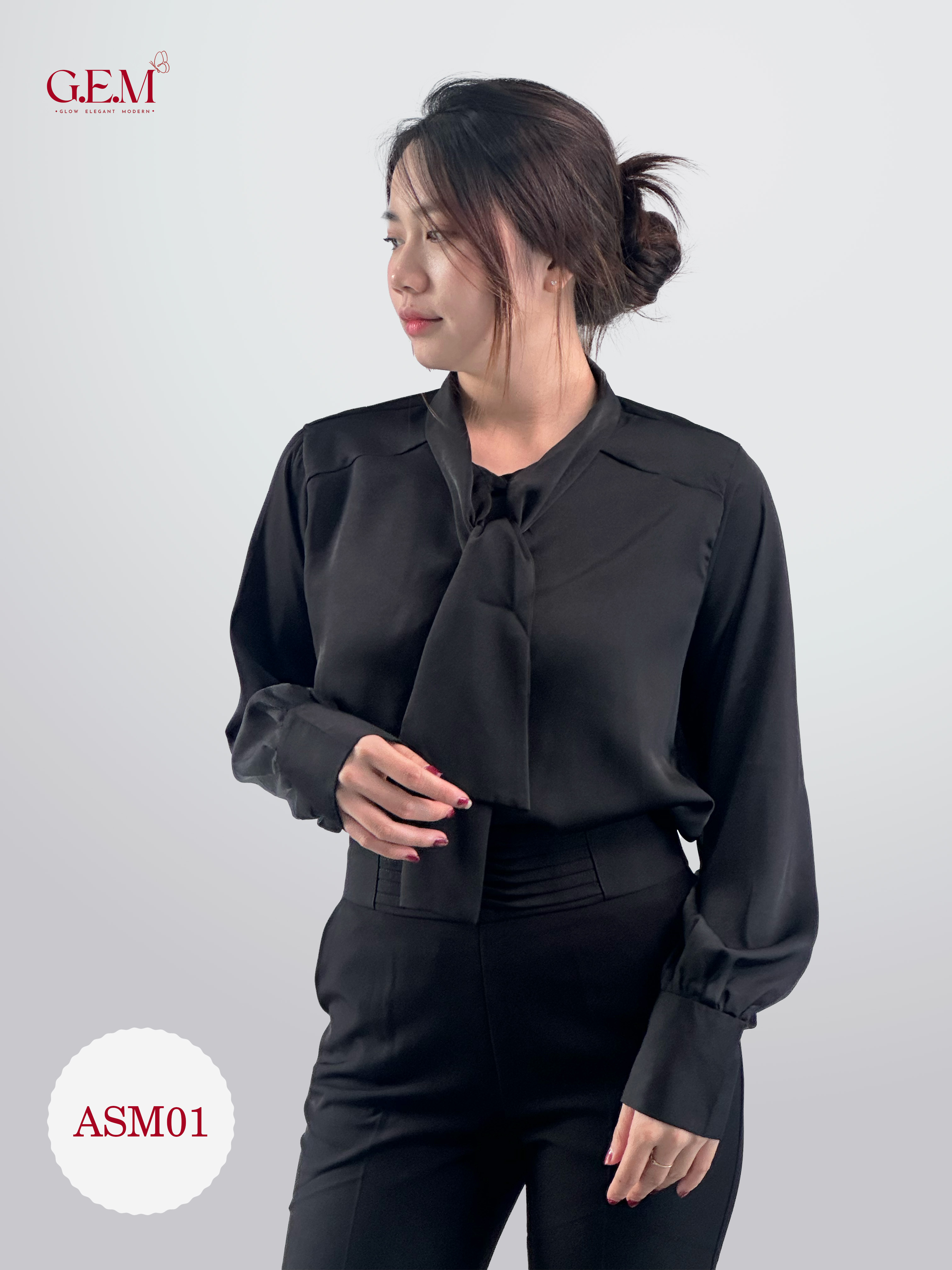 Quần jean ống loe cạp cao