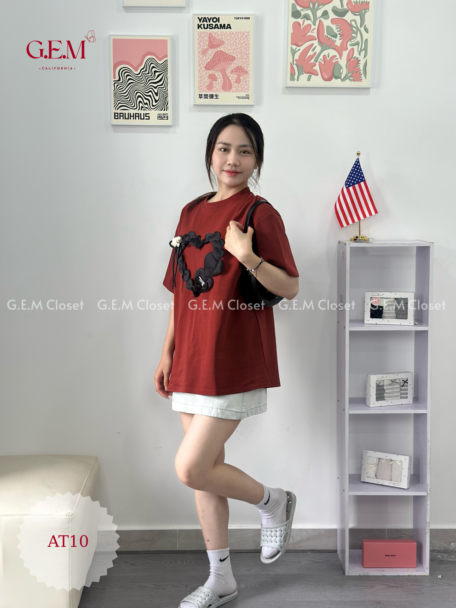Quần jean ống loe cạp cao