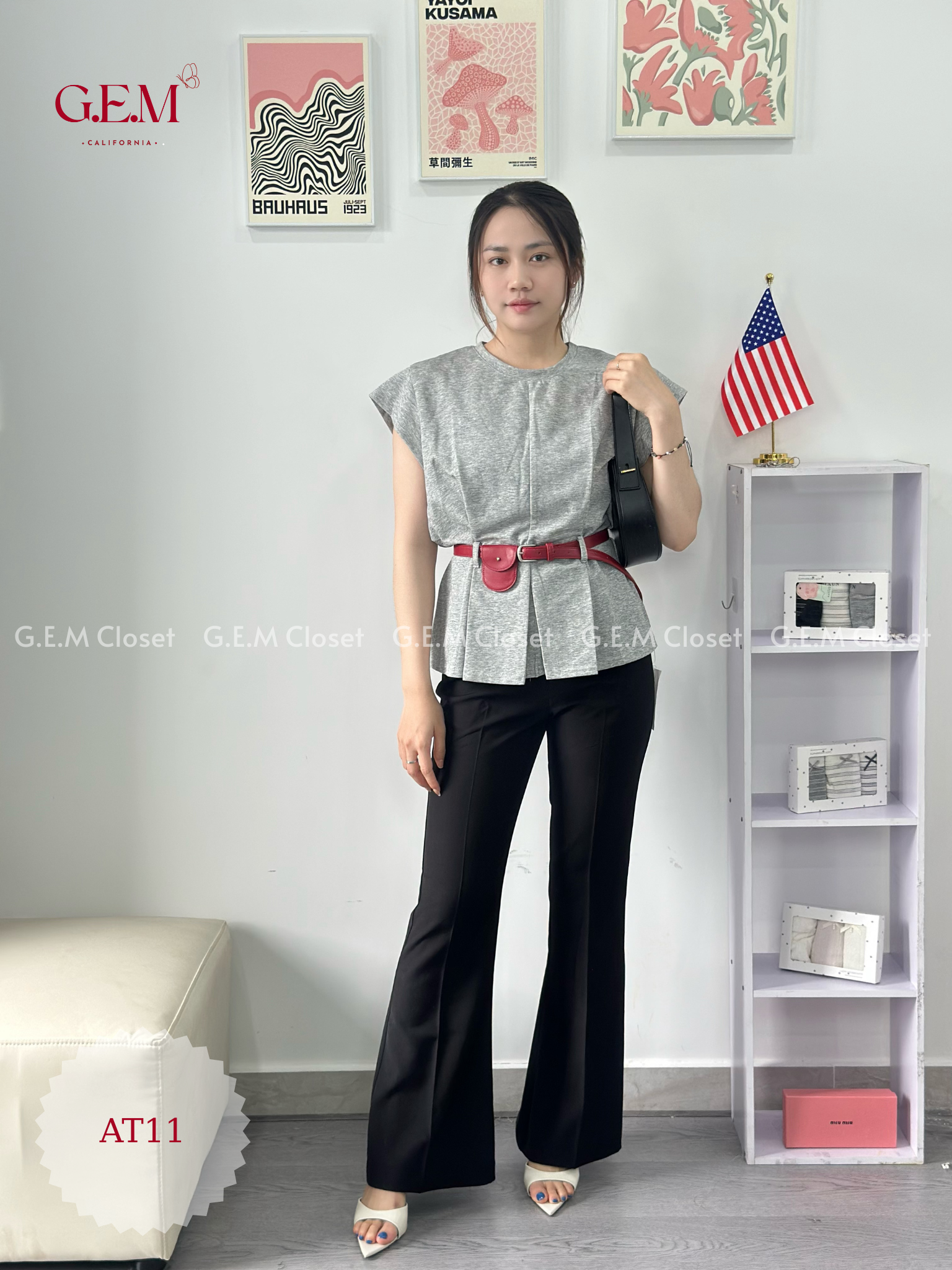 Quần jean ống loe cạp cao