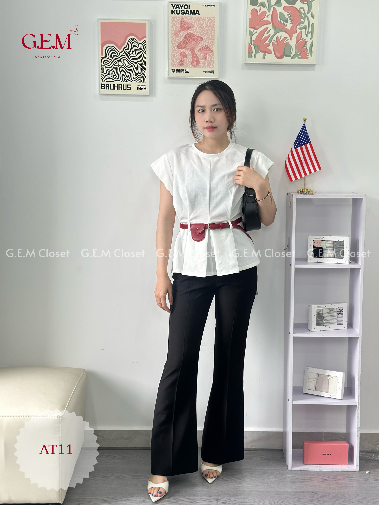 Quần jean ống loe cạp cao