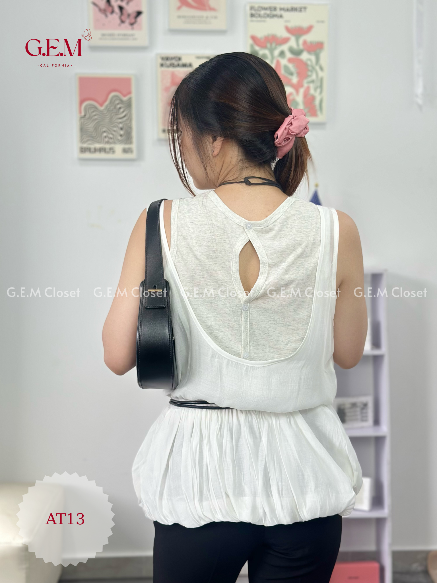 Quần jean ống loe cạp cao