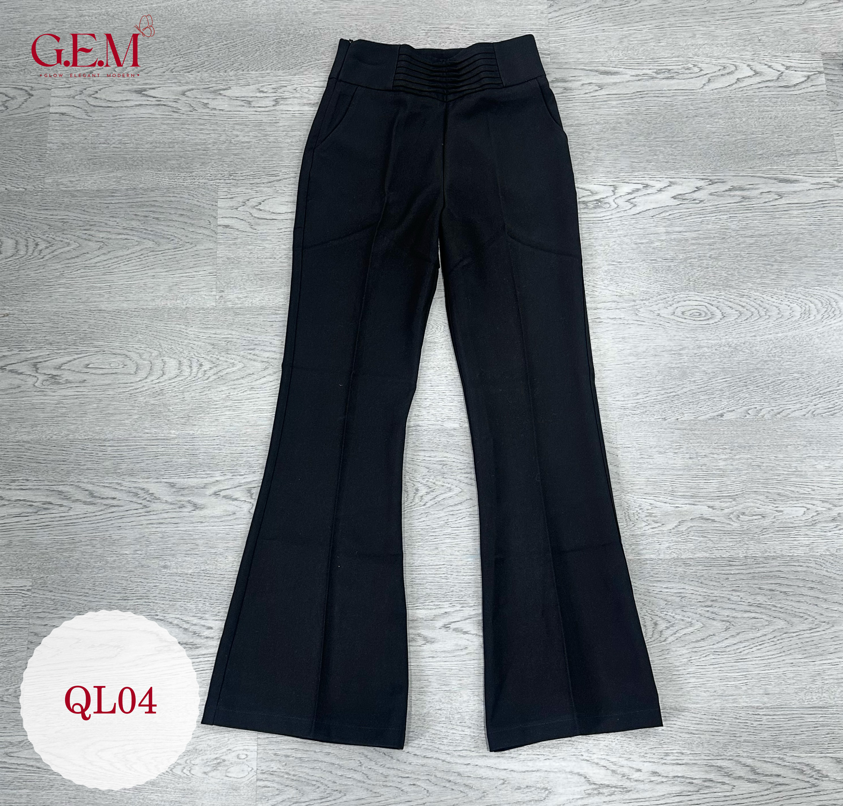 Quần jean ống loe cạp cao